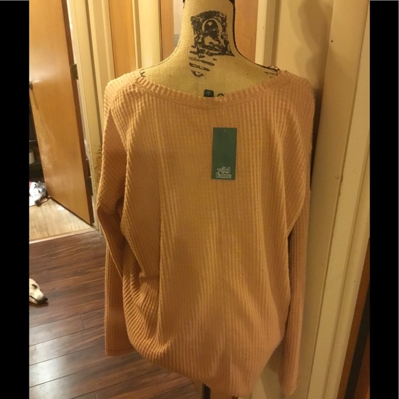 Top by wild fable - Picture 2 of 5